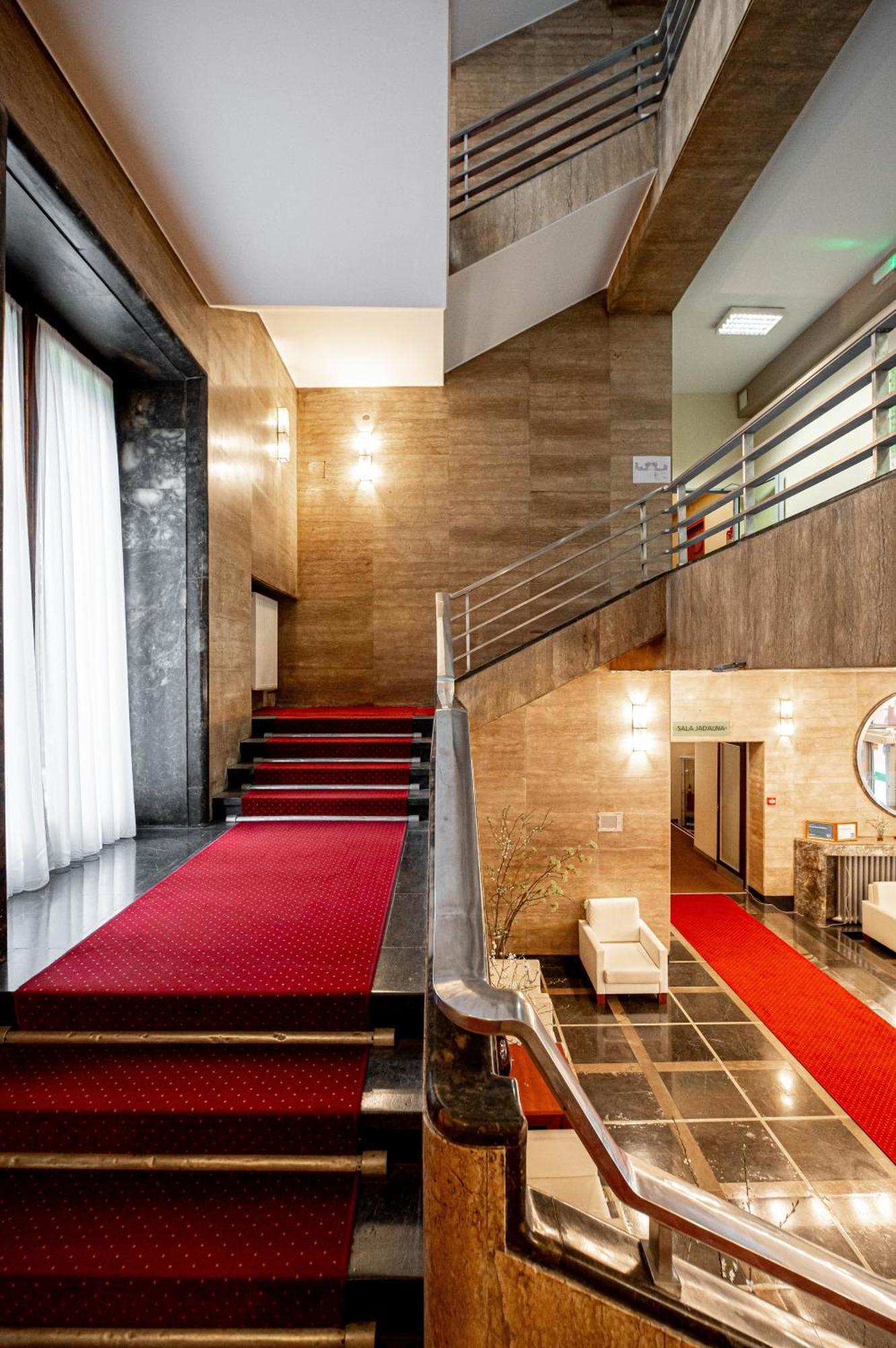 Nowy Dom Zdrojowy Hotel Krynica Zdroj Exterior foto